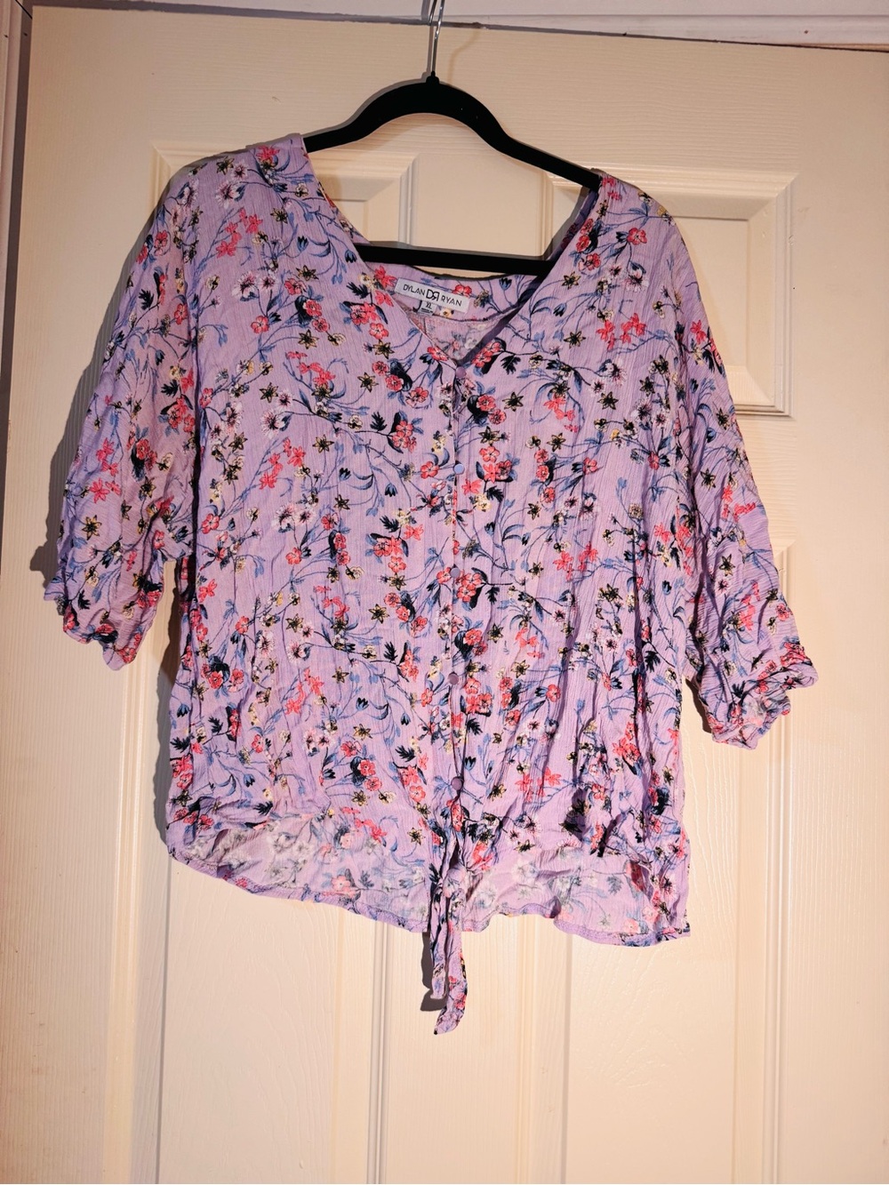 Dylan Ryan Lavender Floral Tie-Front Blouse XL